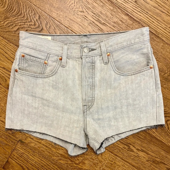 Levi's Premium 501 Original Denim Shorts - Picture 4 of 12